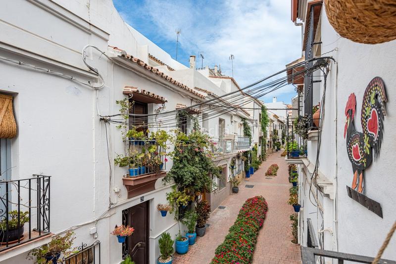 Foto 86f8539f-0271-444c-ba9a-b15e052c9556. Casa adossada a Centro Estepona