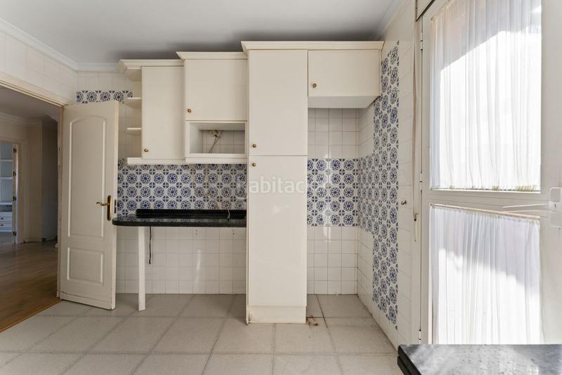 Foto 0254538f-a575-45ff-a2fe-a7412a6556a0. Dachwohnung in Centro Estepona