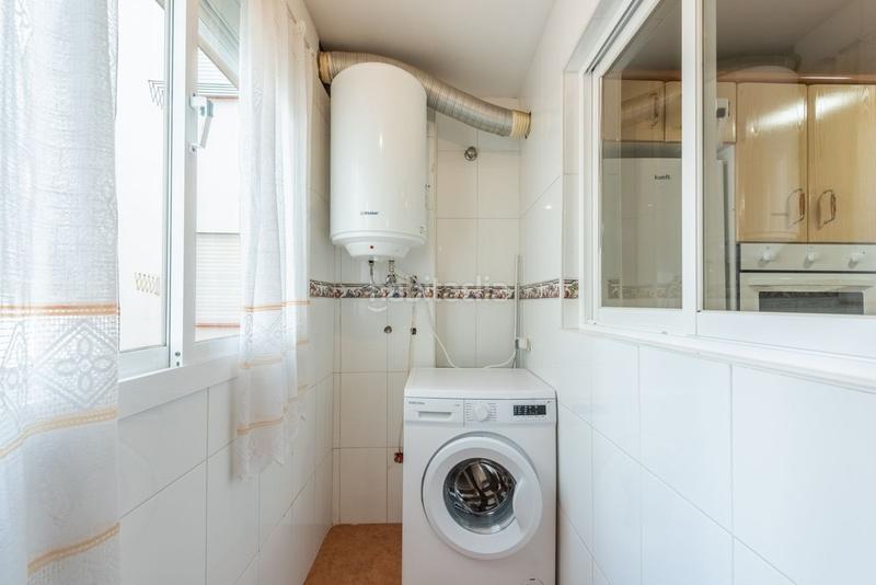 Foto 277cfdd8-a535-4367-b04f-40ff7deb12fa. Appartement in puerto de Estepona Estepona