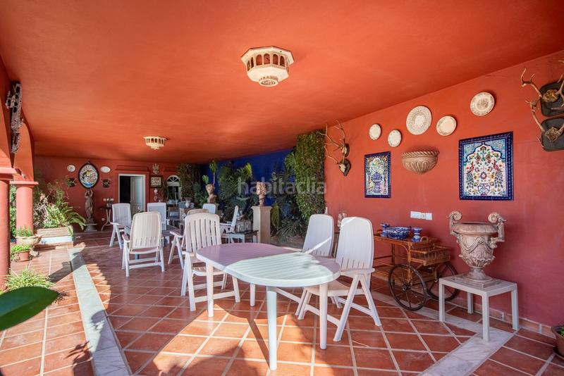 Foto 26864d70-3385-43d4-937f-6089834eb751. Chalet mit parking pool in Seghers Estepona