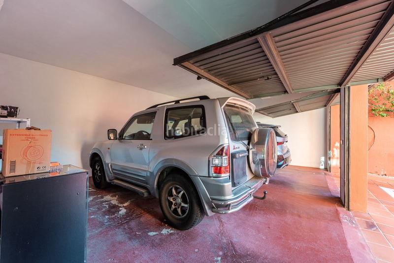 Foto 62d887cd-3add-43ad-a8fa-8f23f9d4bbb1. Chalet mit parking pool in Seghers Estepona