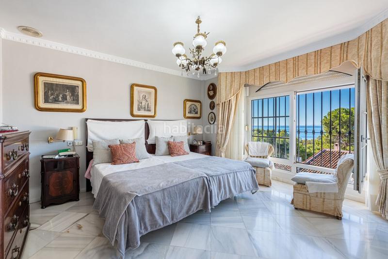 Foto ff1ee67d-eafe-48b5-91d1-81a3f5fa15d7. Chalet mit parking pool in Seghers Estepona