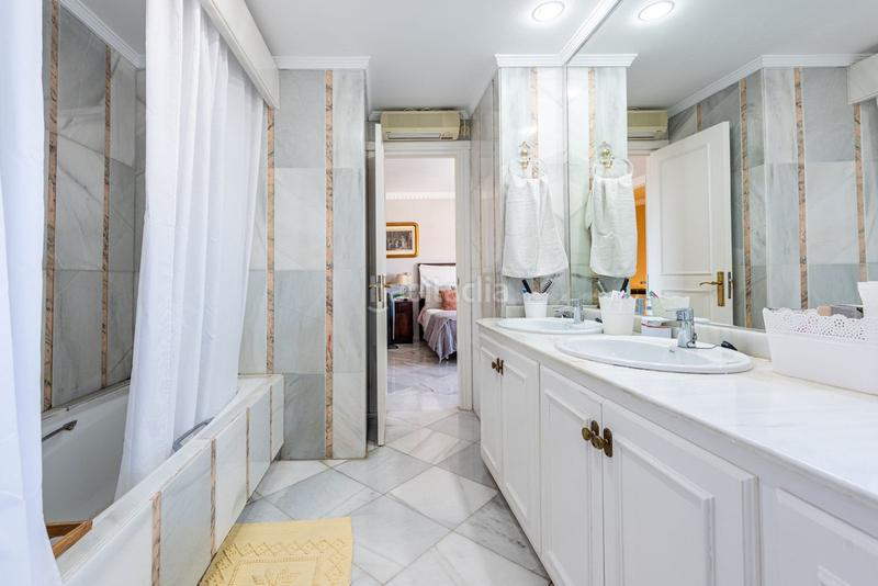 Foto 34f46be9-9cc6-4108-a0e3-01befd966881. Chalet en Seghers Estepona