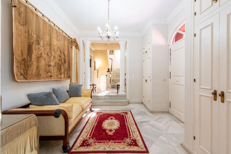 Foto 2b1a0b99-e41b-42f6-ba00-a9f30012b960. Xalet amb aparcament piscina a Seghers Estepona