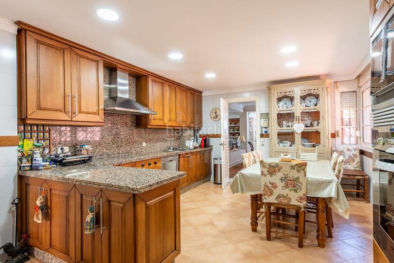 Foto 386dc884-56f3-47d4-90ff-c716929d9a62. Xalet amb aparcament piscina a Seghers Estepona