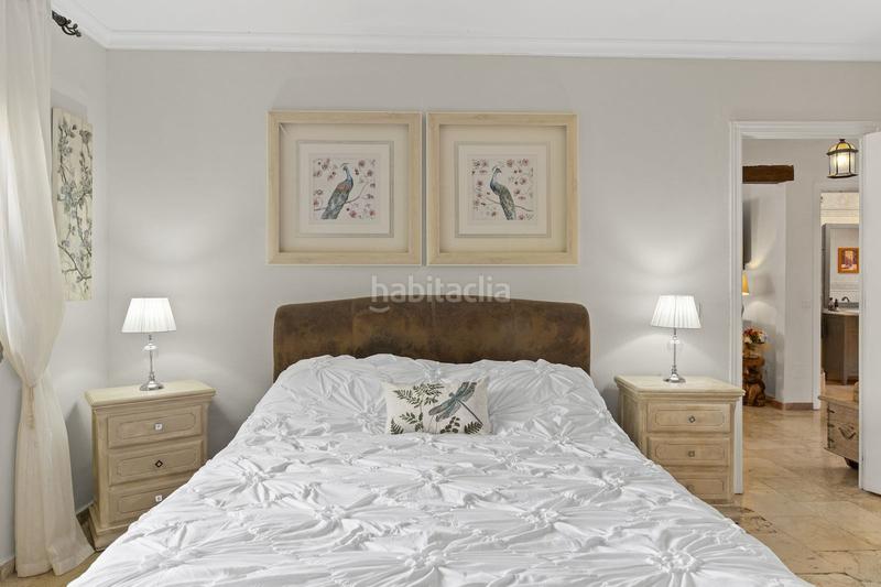 Foto c66c1a55-d96f-45c5-ad4b-cb308a5e9f09. Chalet avec piscine dans Valle Romano Golf Estepona