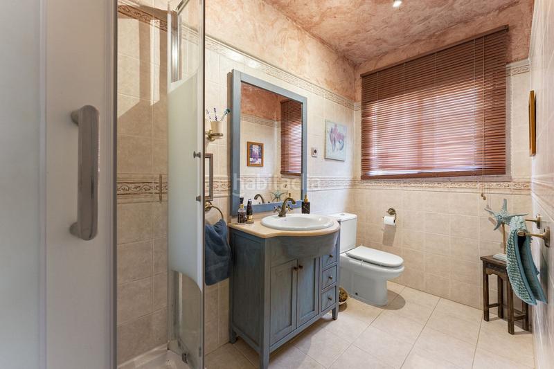 Foto fd380049-5c03-434e-a11b-6d2cc2c95651. Chalet avec piscine dans Valle Romano Golf Estepona