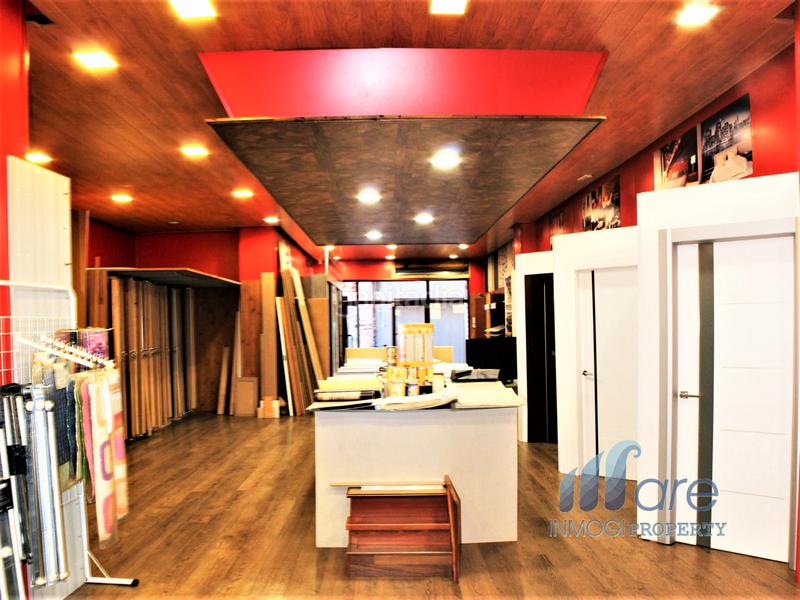 Foto 41fcb51f-b29a-4903-9193-bff7bf163a0f. Locale commerciale in calle paz 1 in Centro - Sagrario Granada