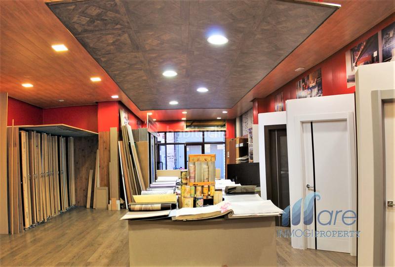 Foto 5ec9ced7-bd74-4eed-a6c0-0e5b8bcdff1a. Locale commerciale in calle paz 1 in Centro - Sagrario Granada