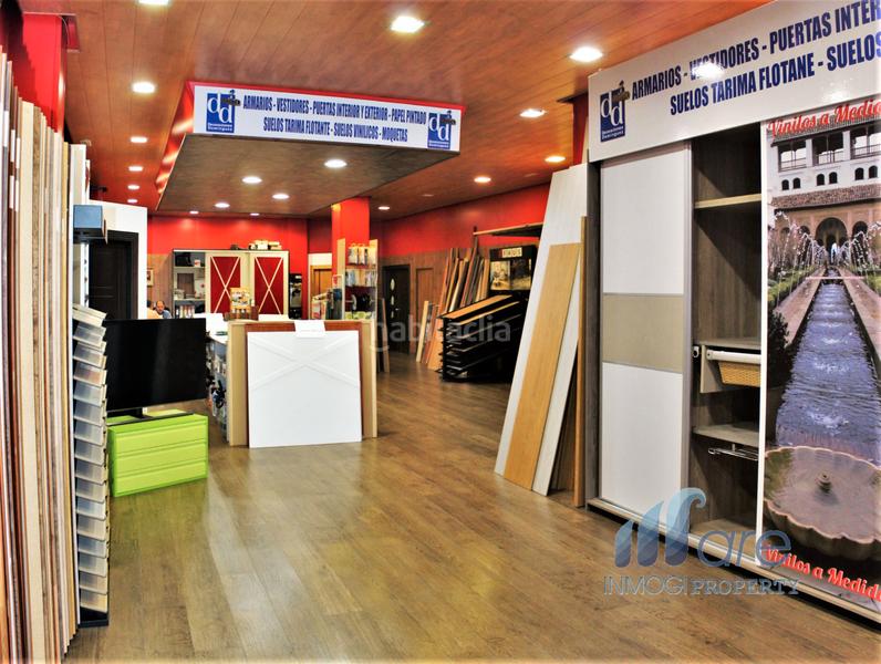 Foto cc34affc-eca9-4914-a9d2-562203138fb7. Locale commerciale in calle paz 1 in Centro - Sagrario Granada