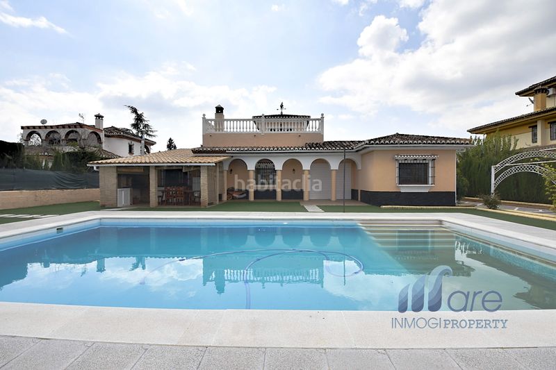 Foto 57b91105-30cb-4ce2-9ee5-84128709da58. Xalet amb aparcament piscina a Atarfe