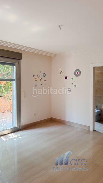 Foto b596569c-41e6-48d7-89d3-4887b52f66cf. Casa adossada amb xemeneia calefacció aparcament a Cájar