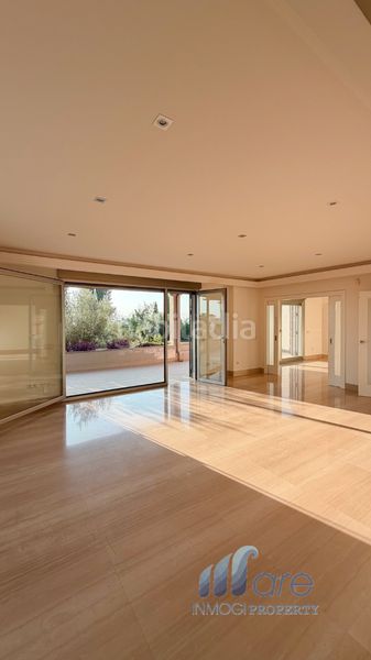 Foto c4bd6afd-0ce8-4f16-aae3-29dd3ddb5307. Casa adossada amb xemeneia calefacció aparcament a Cájar