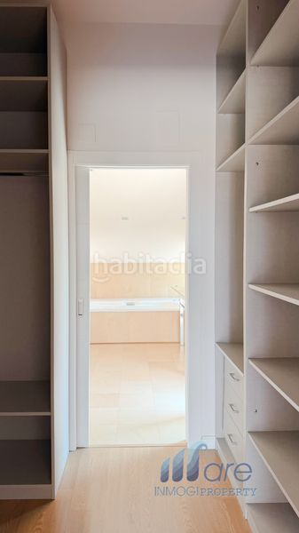 Foto dc7cf020-eb5f-41e0-8976-e10252683f78. Casa adossada amb xemeneia calefacció aparcament a Cájar