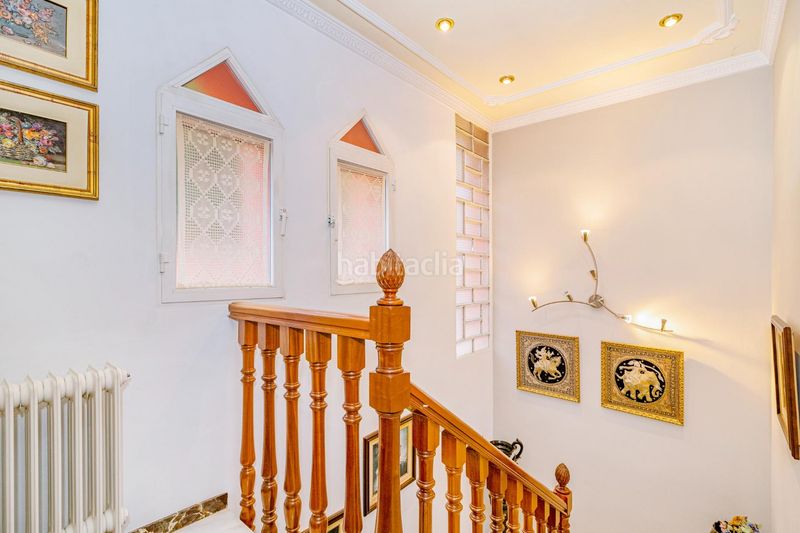 Foto 6a58277f-206f-4145-a549-32513c25c684. Casa adossada amb aparcament a Bola de Oro Granada