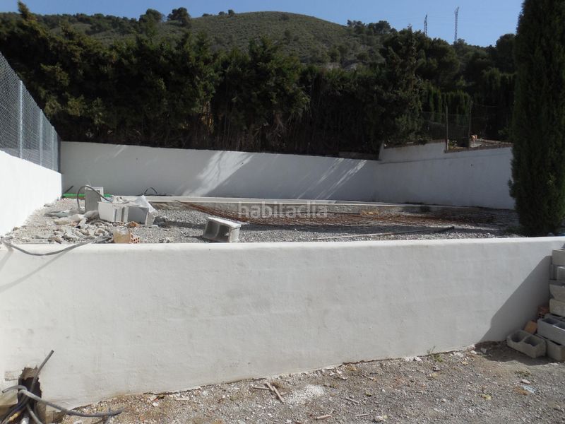 Foto 434b1b74-f9cb-4c09-ba2a-fd08ce0b0d68. Casa aparellada amb aparcament a Padul
