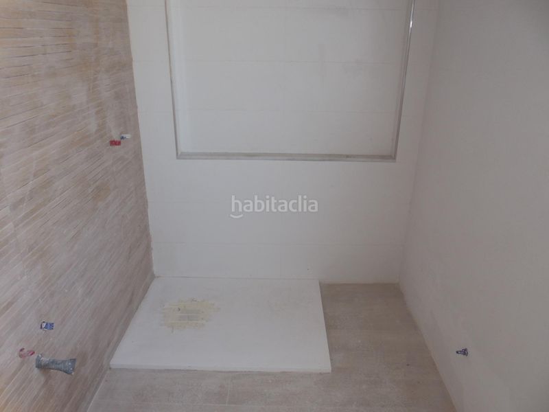 Foto 71928f70-5cd9-45ed-97bd-f8e6b5f3903b. Casa aparellada amb aparcament a Padul