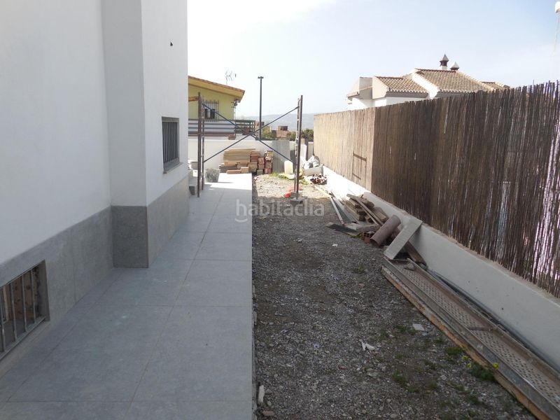 Foto af1ae006-b019-463d-b916-6ff255374d8b. Casa aparellada amb aparcament a Padul