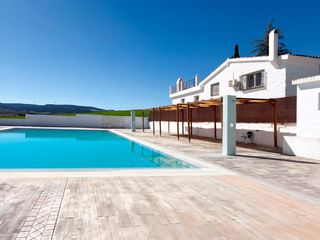 Chalet in Ventas de Huelma. Bonita casa en ventas de huelma en urbanizacion privada