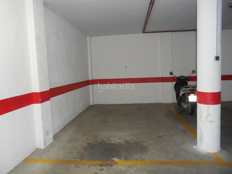 Foto 72c7fc14-167b-4bec-8f95-3e3c78dcd973. Rent flat with parking in Avda. De los Ogíjares Armilla