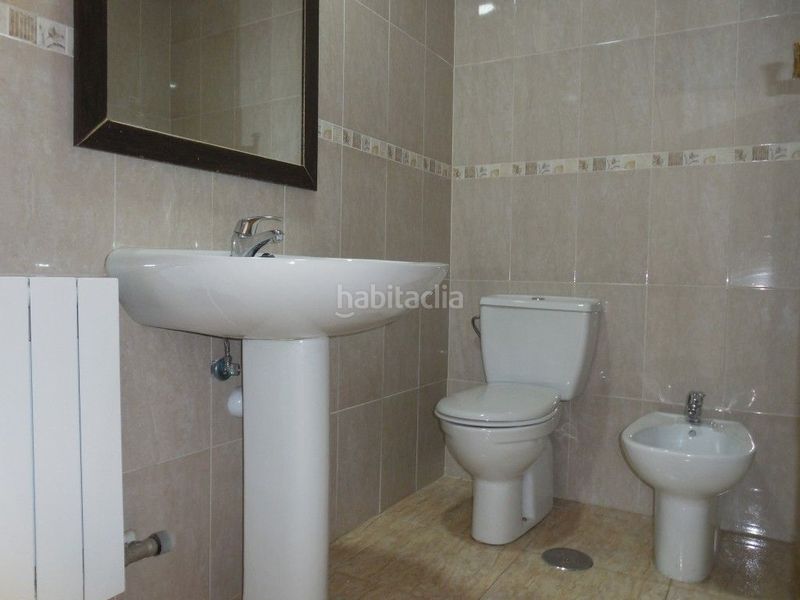 Foto b202d1fd-094e-4aa9-9522-5a115316e12f. Rent flat with parking in Avda. De los Ogíjares Armilla