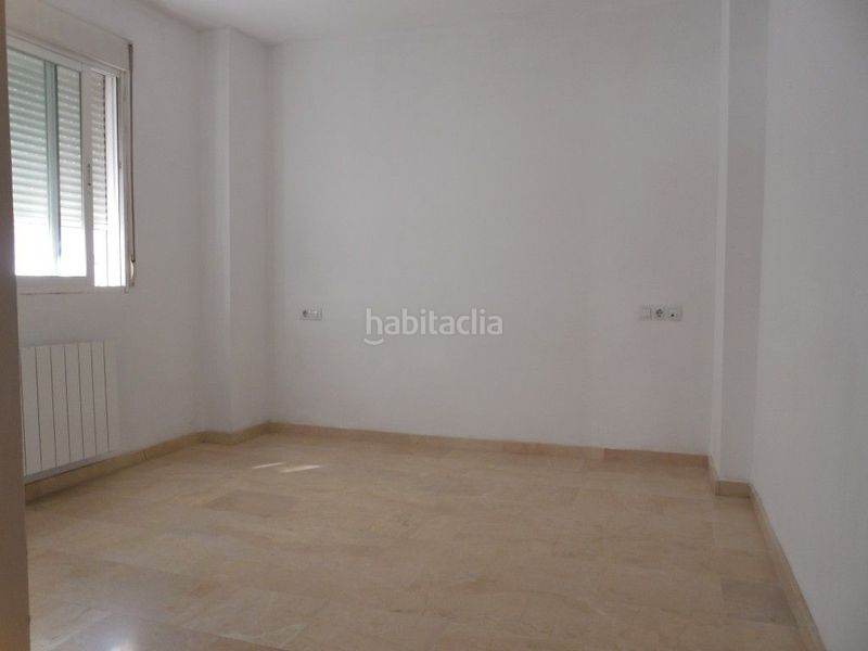 Foto dae0d89c-3c93-4722-985b-ad8f85d78870. Rent flat with parking in Avda. De los Ogíjares Armilla