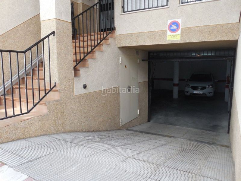 Foto e2556e96-486a-42e1-be9f-4310182e494d. Rent flat with parking in Avda. De los Ogíjares Armilla
