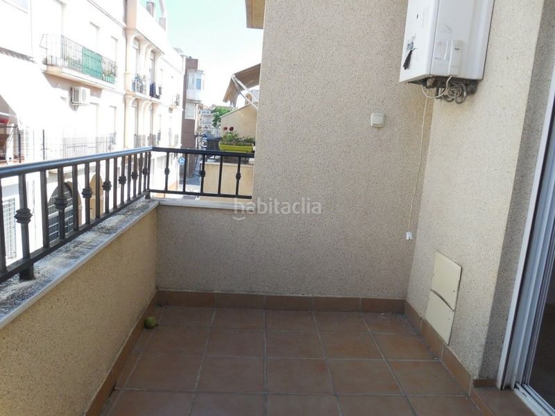 Foto efb65860-b970-4576-aa79-47b3c81d6714. Rent flat with parking in Avda. De los Ogíjares Armilla