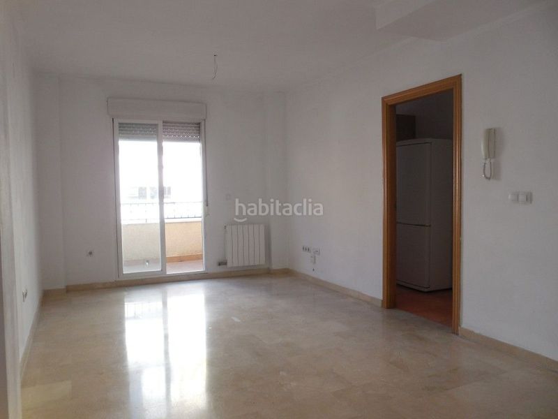 Foto f9b88d62-3ab6-4b46-94f6-1a1d9051f8fd. Rent flat with parking in Avda. De los Ogíjares Armilla