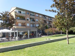 Flat  Avenida fernando de los rios. Piso en armila junto parada de metro todo exterior.