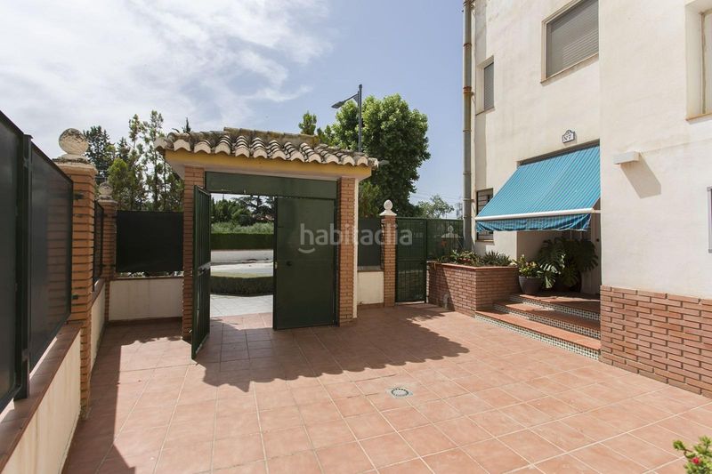 Foto 61dd8169-3102-4a9b-921e-40315a65b6bc. Casa adossada a Carretera de Granada-La Alcazaba Alhendín