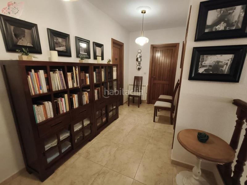 Foto b03f823c-c945-4d04-bdc8-90db4df2f5ab. Casa a schiera in calle cedazos 8 in Atarfe