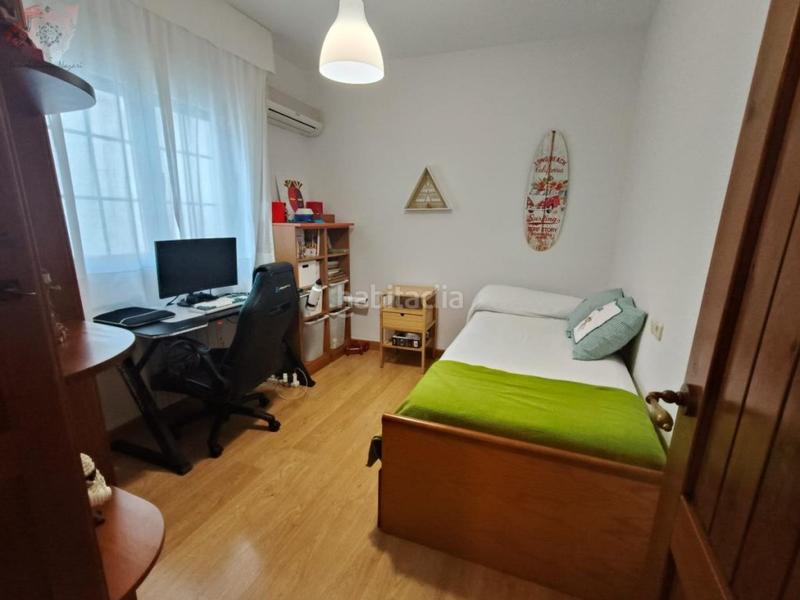 Foto f1865e34-0d2b-4646-9f08-a721027ca8bb. Casa a schiera in calle cedazos 8 in Atarfe