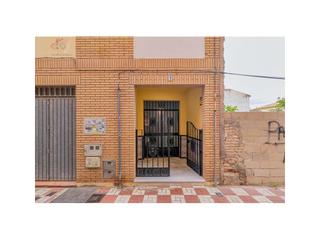 Casa  Calle enmedio 1-a. Bonita casa en pleno centro del pueblo