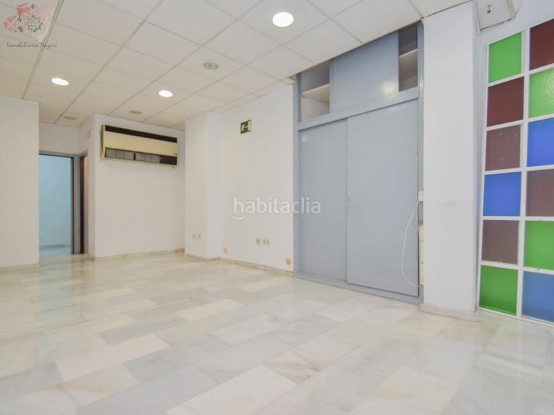 Foto f9693a24-1fd2-4f72-8480-3c54b567f68d. Geschäftsraum in calle cristo de medinaceli 4 in Camino de Ronda Granada