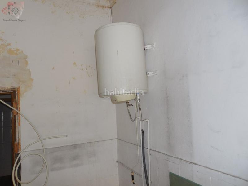 Foto df4b61f0-60e9-49c4-8ccb-7b172b6b15f5. Local commercial dans calle jose recuerda 1 dans Camino de Ronda Granada