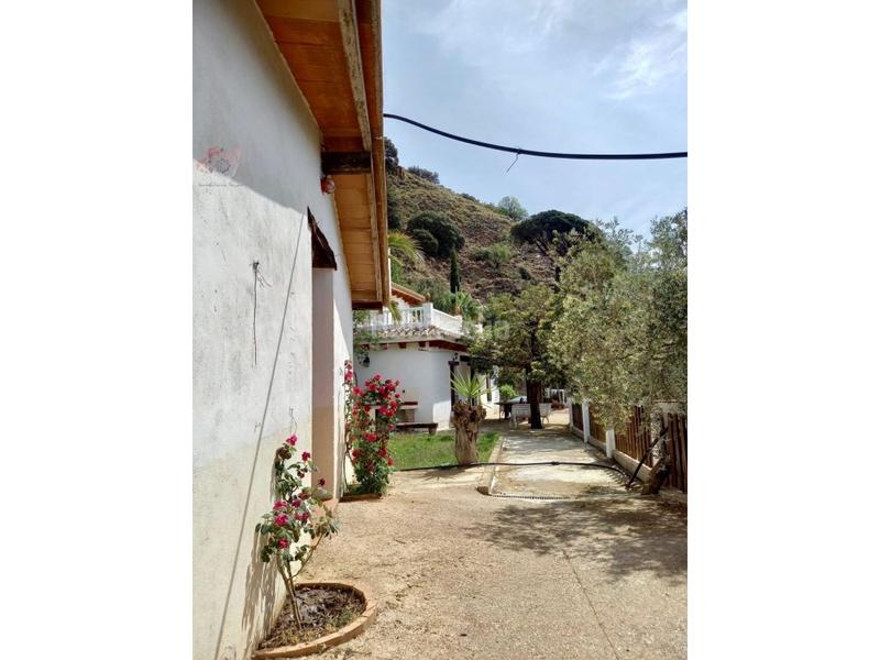 Foto cc95d6c7-1537-4e4a-826c-28d71449f41a. Casa a Lanjarón