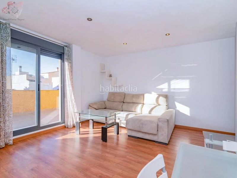 Foto 5e88cd48-4fd5-4616-8f05-a6296b6d91e2. Attico in calle palencia 23 in Las Tres Cruces Armilla