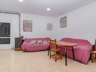 Casa  Carretera granada 70. Casa en purullena planta alta sin terminar y sin registrar