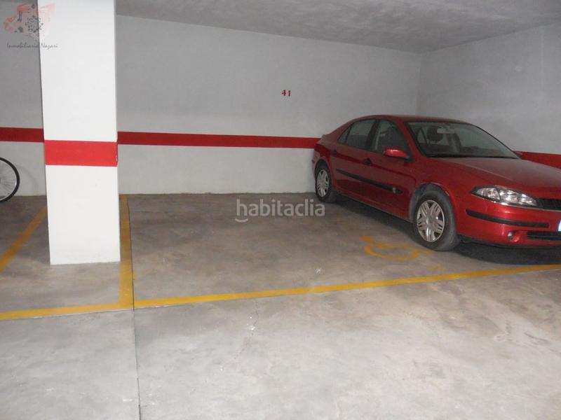 Foto 738dbc7e-16d7-4d29-8b63-0eac3586a0d0. Car parking in calle josé luis pérez pujadas 9 in Granada