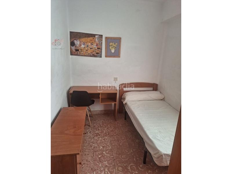 Foto 49c7277b-b3f7-46bd-b8fd-4eba22e3fbe2. Miete etagenwohnung in Barrio de Zaidín Granada