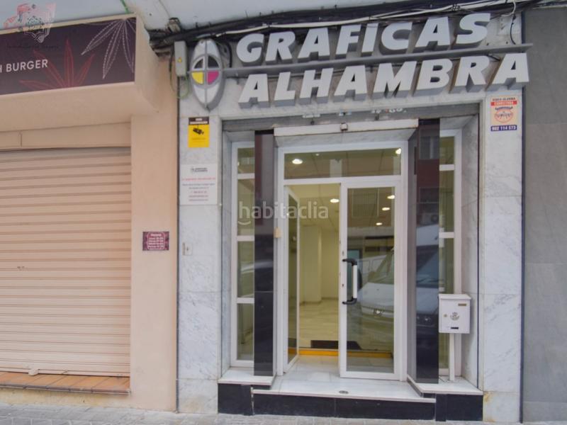 Foto 3b11863a-91d1-4868-b465-2663ff23e07c. Lloguer local comercial a calle cristo de medinaceli 4 a Granada