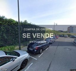 Geschäftsraum in Lugones. Compra de crédito  inmueble en siero