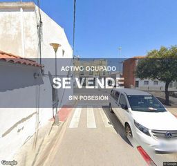 Pis a Sant Jaume dels Domenys