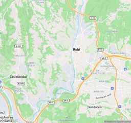 Etagenwohnung in Ca n´Oriol. Vivienda  90 m en rubi