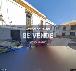 Pis a Lora del Río. Vivienda  171 m en lora del rio