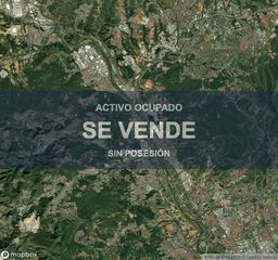Local Comercial en Molins de Rei. Vivienda  84 m  3 hab. en molins de rei
