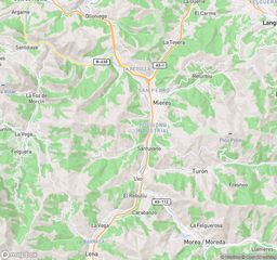 Pis a La Villa - Bazuelo. Vivienda  117 m en mieres