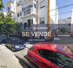 Pis a Cruz Roja. Vivienda  50 m en sevilla