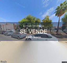 Flat in Brenes. Vivienda  298 m en brenes